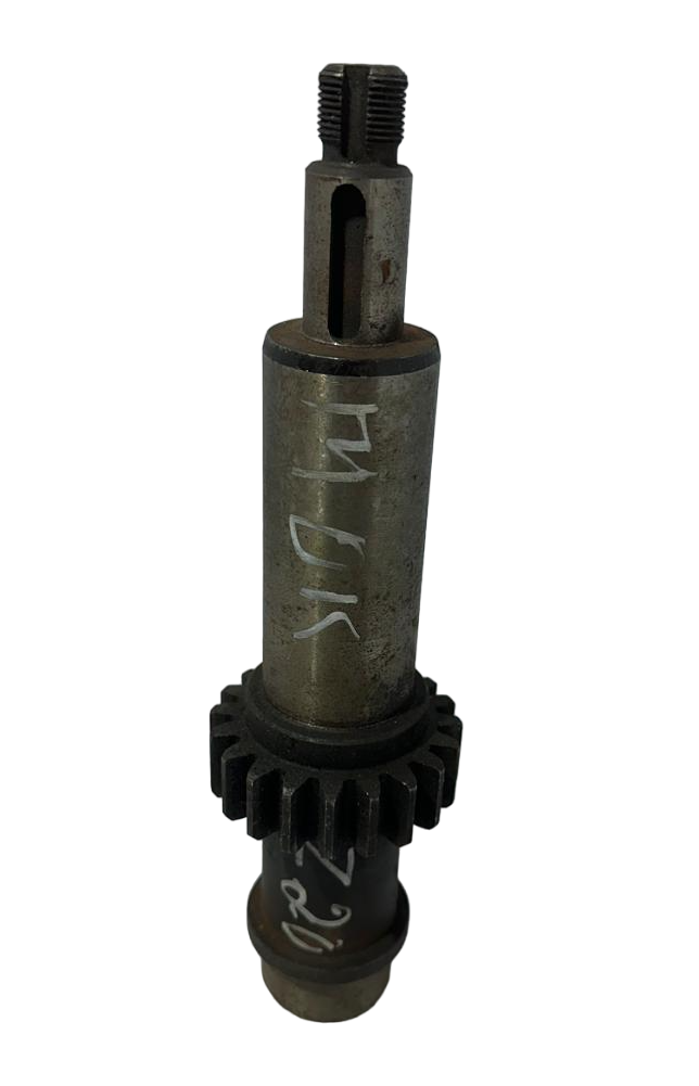 Вал-шестерня на водяной агрегат МАЗ МДК133Г4-92.71.037