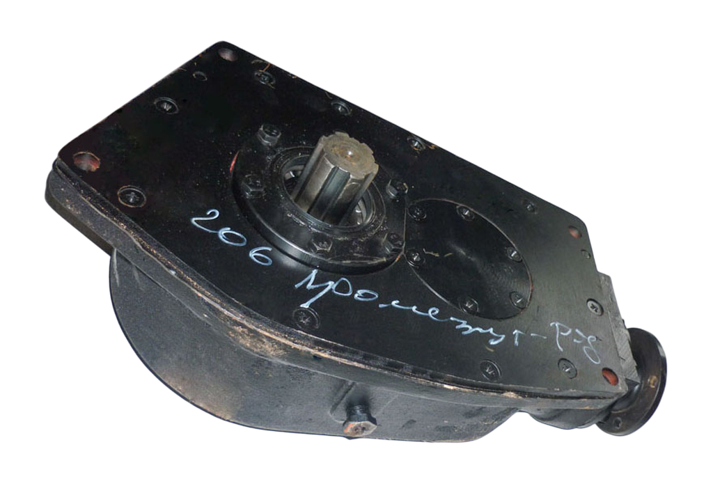 Редуктор промежуточный 206А-1604000