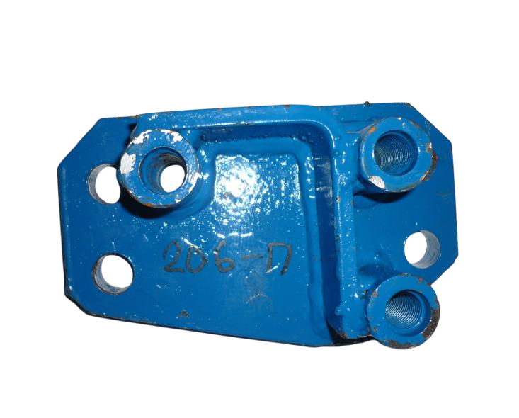 Кронштейн правый (передний) КУН 00.206/01