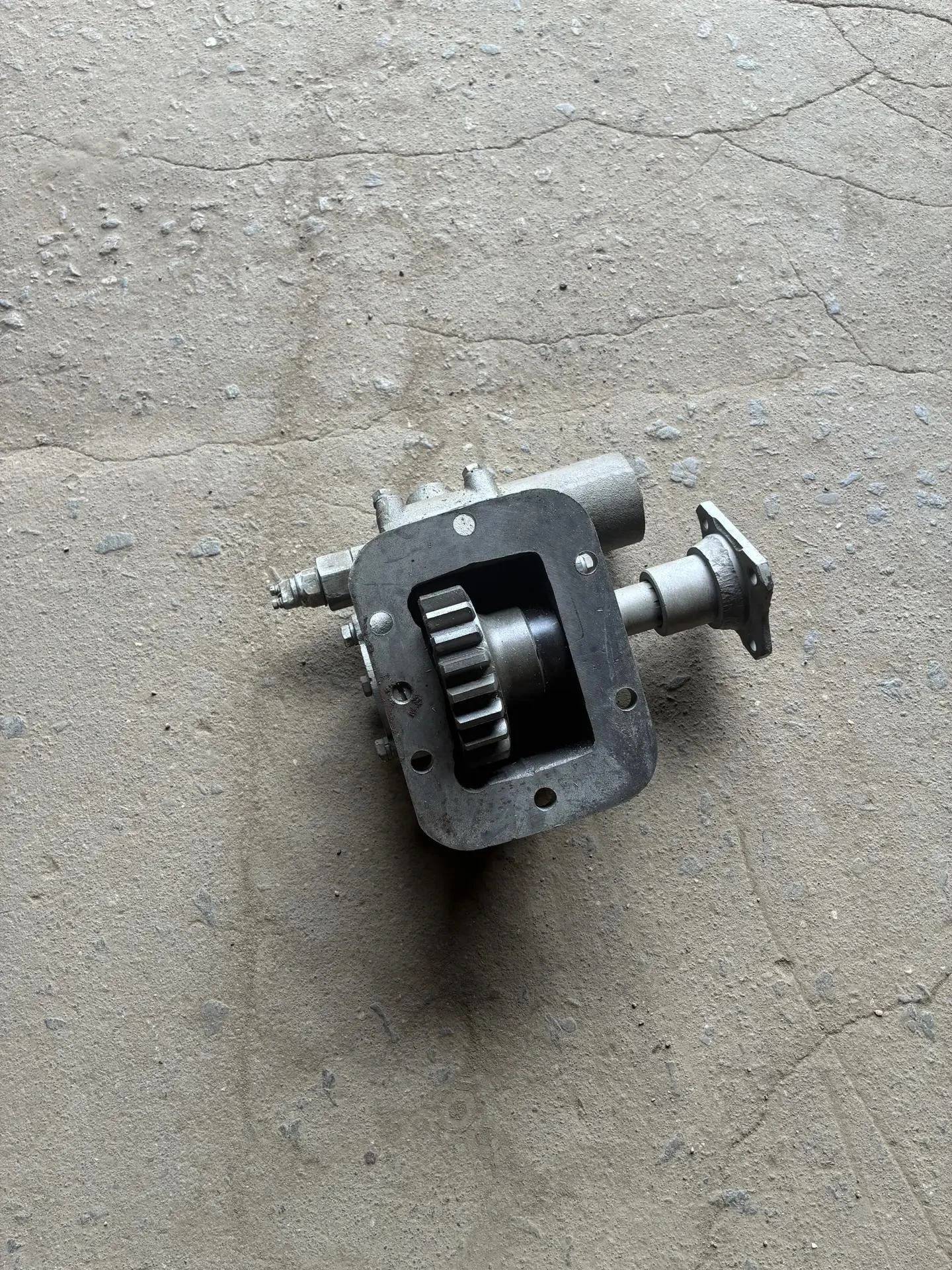 Коробка отбора мощности КОМ МС4333-9108100-06 (АТ4333-9501100-10)