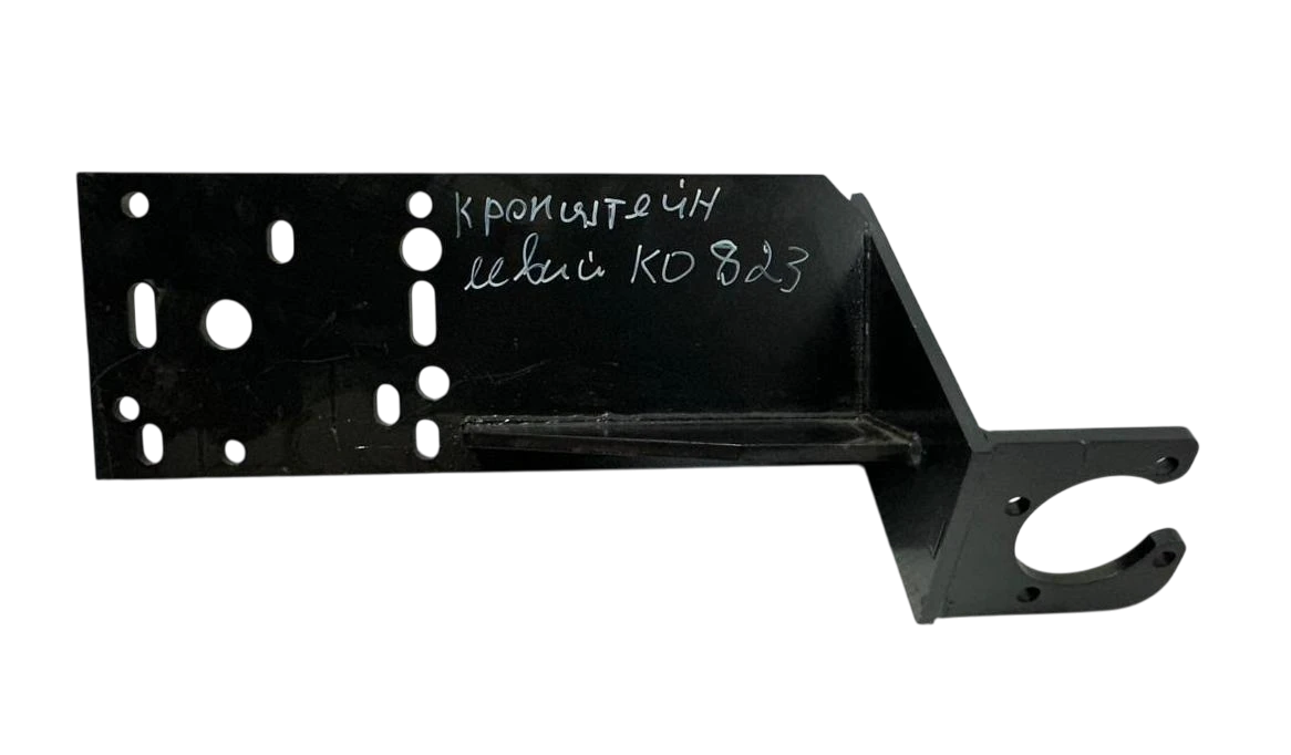 Кронштейн КО-823А.08.05.000 крепления щетки Левый