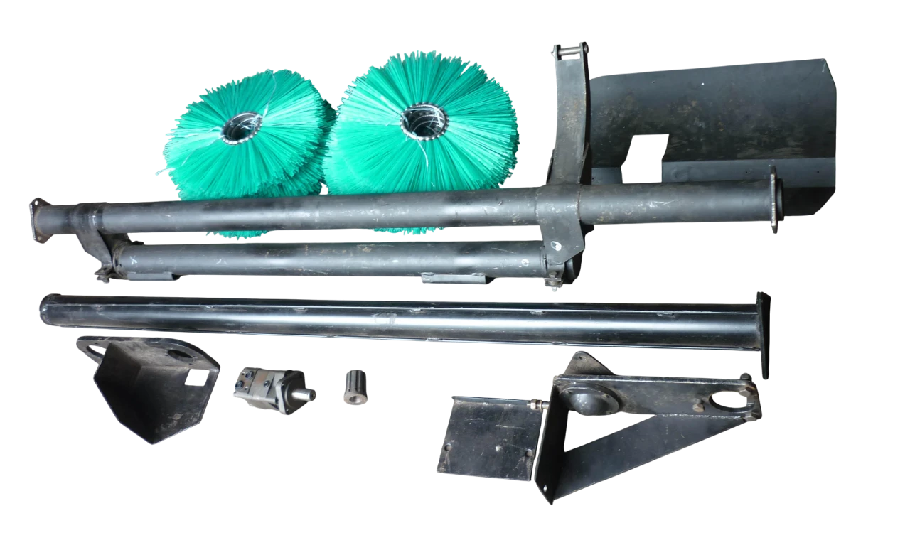 Щеточное оборудование новой конструкции с гидромотором МДК133Г4-95.31.00