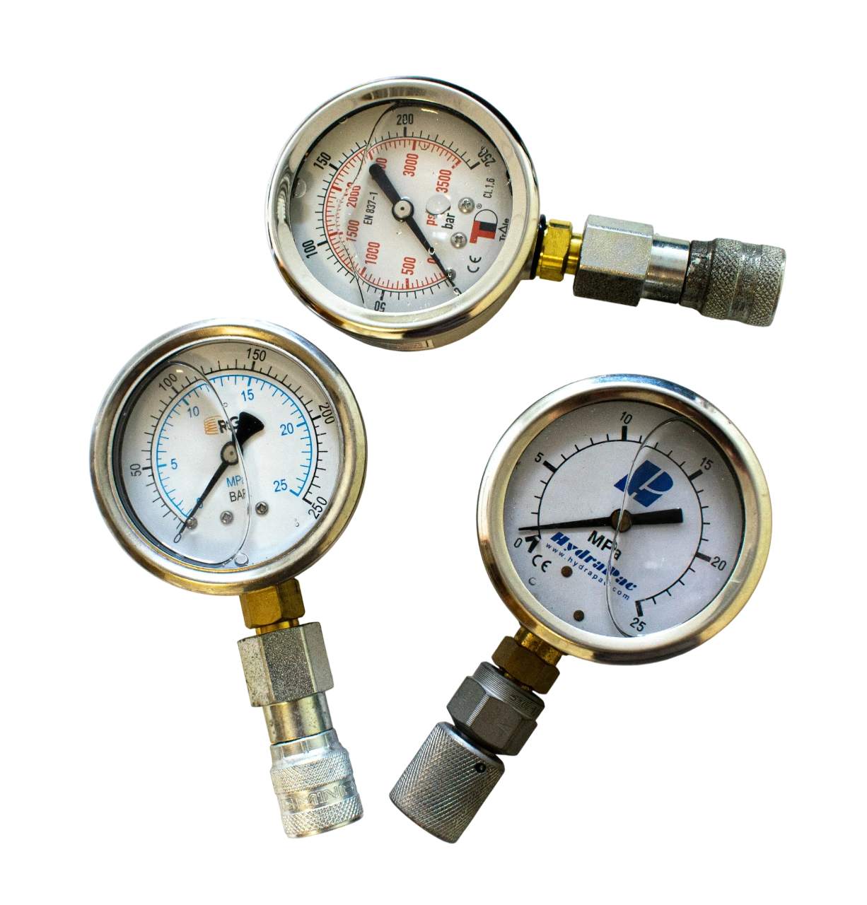 Манометр жидкосной M-6 35RD250 09