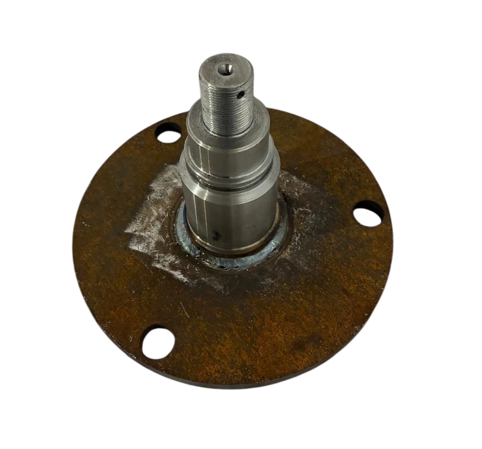 Наконечник левый МК 05.20.000 МТЗ 